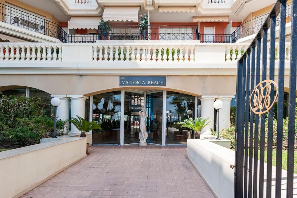 Superbe Studio Avec Terrasse En Front De Mer Menton Ngoại thất bức ảnh