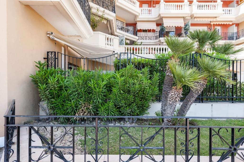 Superbe Studio Avec Terrasse En Front De Mer Menton Ngoại thất bức ảnh